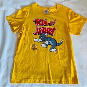 Tom & Jerry graphic tee